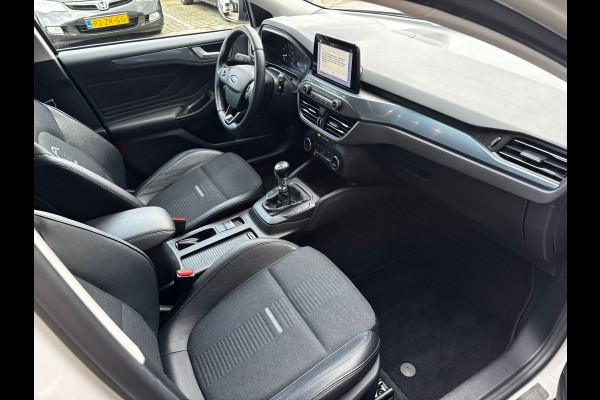Ford Focus 1.0 EcoBoost Active Business PDC | STOELVER | LEDER | NAVI | KEYLESS