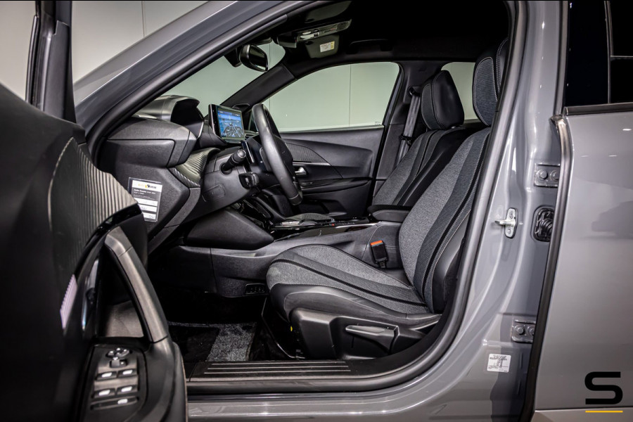Peugeot 2008 1.2 Hybrid 136 Allure|ACC|Achteruitrijcamera