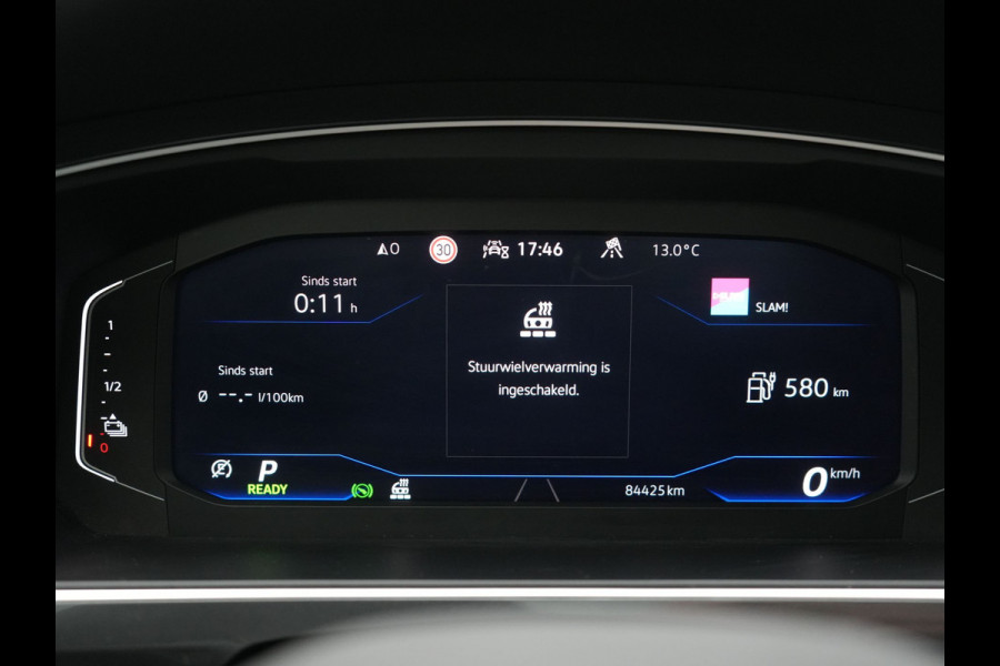 Volkswagen Tiguan 1.4 TSI eHybrid Active PHEV 245pk Dealer O.H. | Trekhaak Af Fabriek | Panodak | Adaptive Cruise | Camera | Voorstoelen Verwarmd | IQ Light | Sfeerverlichting | Stuur Verwarmd | Keyless | Blis | Apple Carplay | Plug In Hybrid |