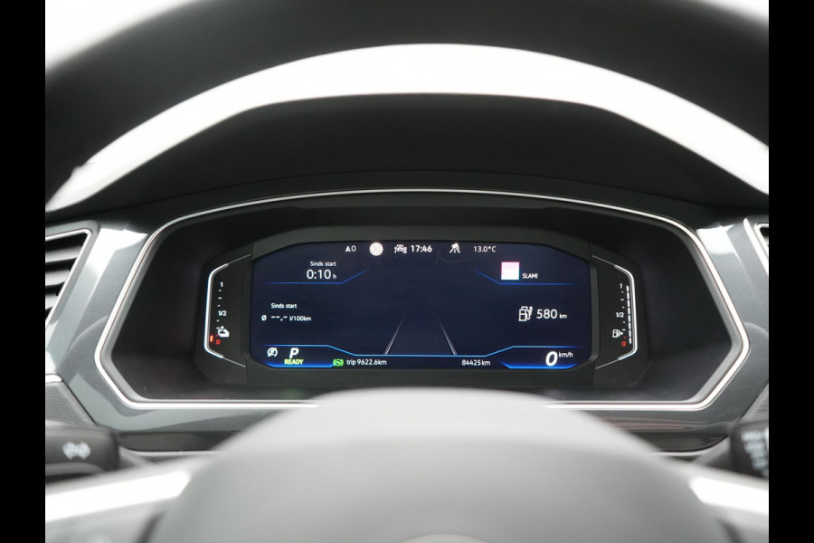Volkswagen Tiguan 1.4 TSI eHybrid Active PHEV 245pk Dealer O.H. | Trekhaak Af Fabriek | Panodak | Adaptive Cruise | Camera | Voorstoelen Verwarmd | IQ Light | Sfeerverlichting | Stuur Verwarmd | Keyless | Blis | Apple Carplay | Plug In Hybrid |