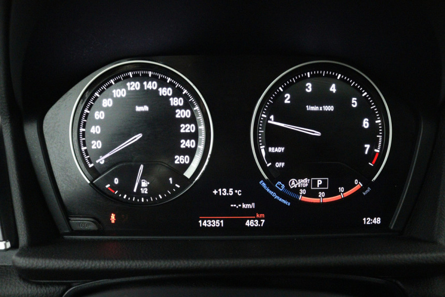 BMW 2 Serie Active Tourer 218i Executive Launch Edition M-Sport (M-PAKKET, PANORAMADAK, CAMERA, LED, PDC, DEALER ONDERHOUDEN)