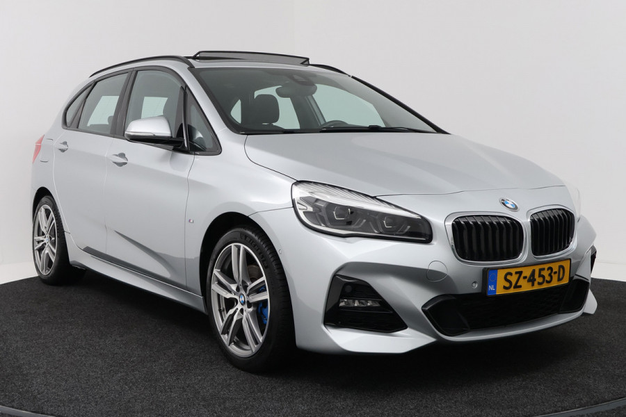 BMW 2 Serie Active Tourer 218i Executive Launch Edition M-Sport (M-PAKKET, PANORAMADAK, CAMERA, LED, PDC, DEALER ONDERHOUDEN)