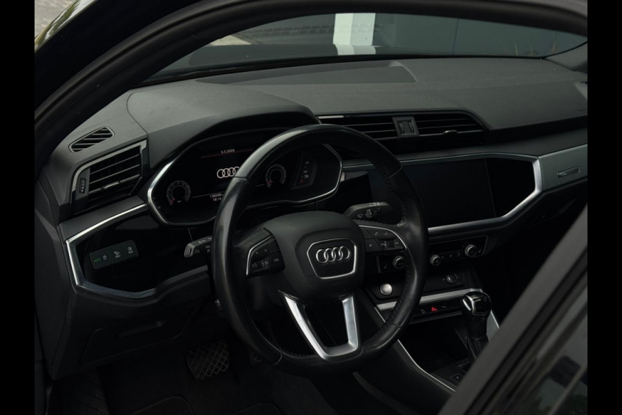 Audi Q3 35 TFSI 3x S Line PANORAMADAK NAVI LEDER LED SPORTVELGEN