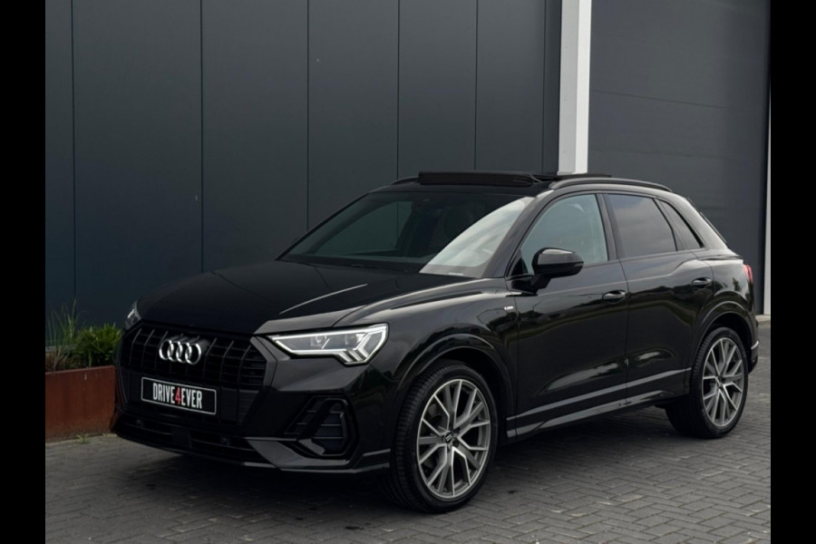 Audi Q3 35 TFSI 3x S Line PANORAMADAK NAVI LEDER LED SPORTVELGEN