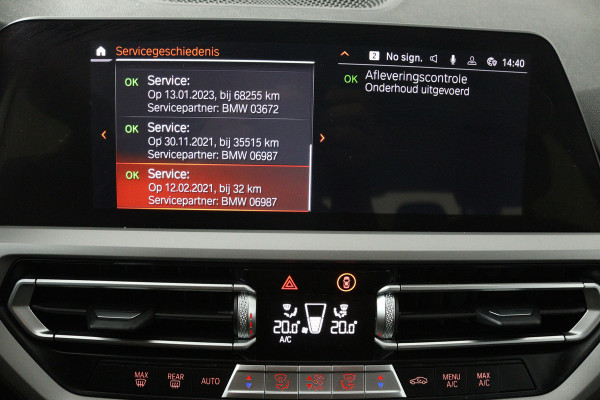 BMW 3 Serie 318i Executive Edition (NAVIGATIE, CARPLAY, LED, DEALER ONDERHOUDEN)