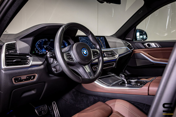 BMW X5 XDrive45e High Executive|H&K|Pano|22inch|M-sport PRO