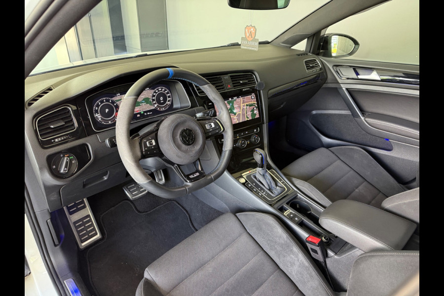Volkswagen Golf 2.0 TSI 4Motion R 310PK|PANO
