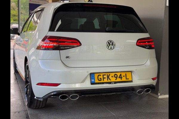 Volkswagen Golf 2.0 TSI 4Motion R 310PK|PANO