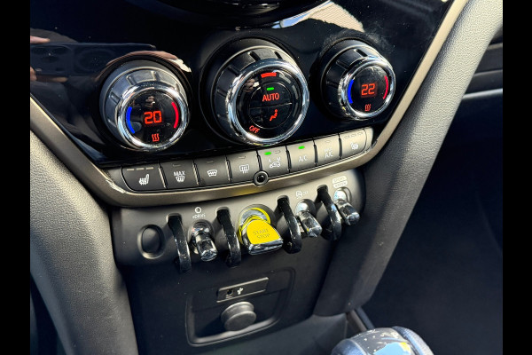MINI Countryman 1.5 Cooper S E ALL4 Black Edition 220 Pk | Navigatie | Cruise | Camera | Clima | Voll Leder | Led.