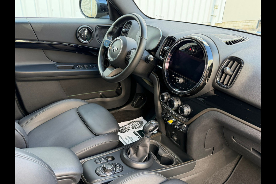 MINI Countryman 1.5 Cooper S E ALL4 Black Edition 220 Pk | Navigatie | Cruise | Camera | Clima | Voll Leder | Led.