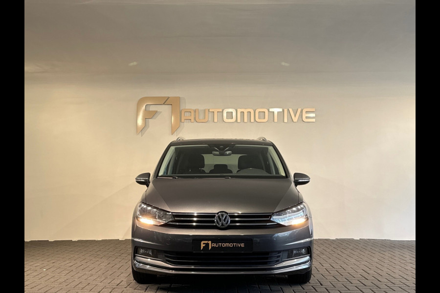 Volkswagen Touran 1.5 TSI Highline Business 7p Trekhaak|Camera