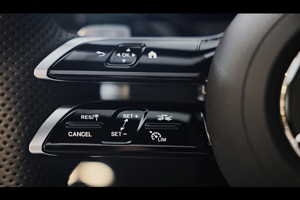 Mercedes-Benz GLC Coupé 300e 4MATIC AMG 63 Look / Head Up / Memory / Open Pano / 360 Camera / Acc / Trekhaak / Led / 20 Inc