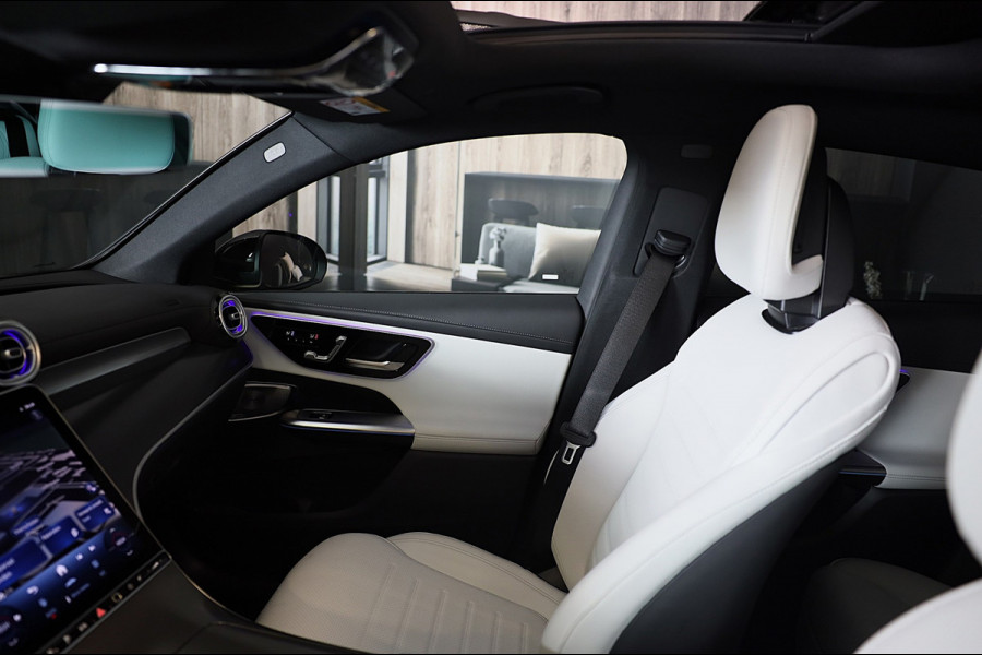 Mercedes-Benz GLC Coupé 300e 4MATIC AMG 63 Look / Head Up / Memory / Open Pano / 360 Camera / Acc / Trekhaak / Led / 20 Inc