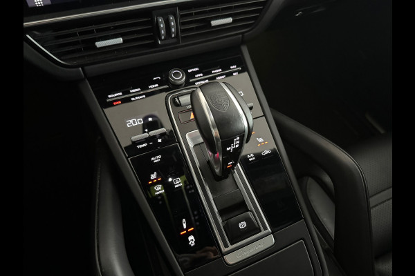 Porsche Cayenne Coupé 3.0 Pano|Sportuitlaat|Chrono|Luchtvering
