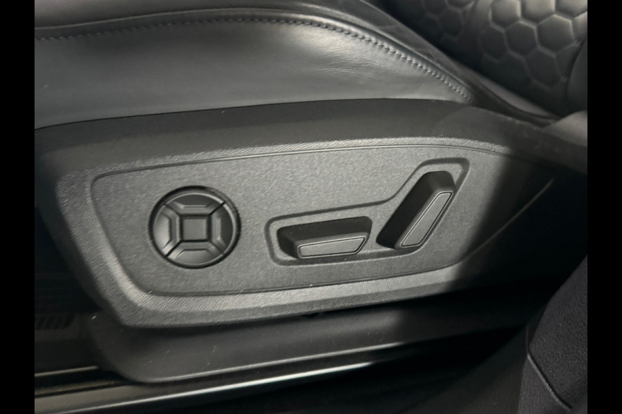 Audi RSQ3 Sportback 2.5 TFSI Pano|Memory|Sonos|RS Seat|Trekhaak