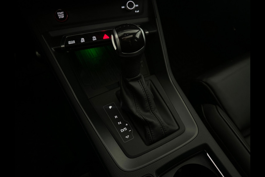 Audi RSQ3 Sportback 2.5 TFSI Pano|Memory|Sonos|RS Seat|Trekhaak