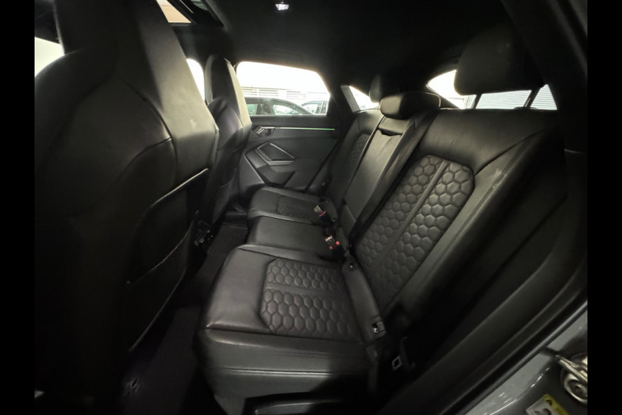 Audi RSQ3 Sportback 2.5 TFSI Pano|Memory|Sonos|RS Seat|Trekhaak
