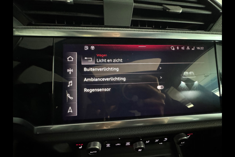 Audi RSQ3 Sportback 2.5 TFSI Pano|Memory|Sonos|RS Seat|Trekhaak