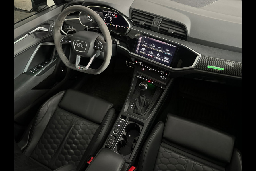 Audi RSQ3 Sportback 2.5 TFSI Pano|Memory|Sonos|RS Seat|Trekhaak