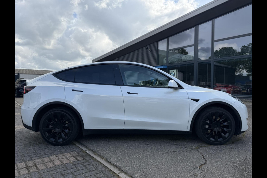 Tesla Model Y Long Range AWD 75 kWh 20 INCH INDUCTION VELGEN | 1E EIGENAAR | ORIGINEEL NEDERLANDSE AUTO MET NAP | TESLA FABRIEKSGARANTIE TOT 03-2027 |