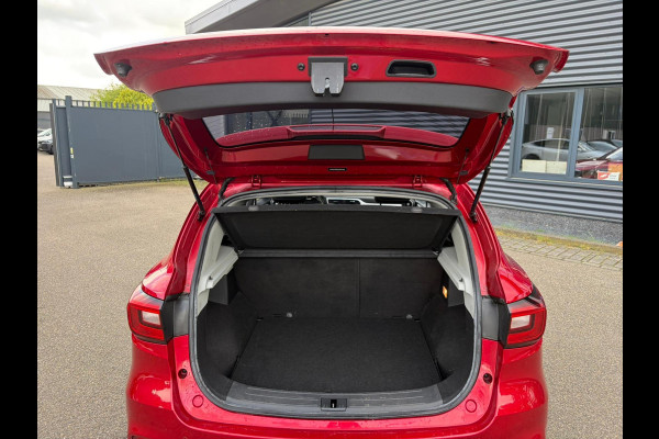 MG Mg Zs EV Luxury 45 kWh SOH 94% | ORIGINEEL NL AUTO | KEURIG NETJES ONDERHOUDEN | 18 INCH VELGEN + ALL SEASON BANDEN | PANO | LEER | STOELVERWARMING | FULL OPTIONS | RIJKLAAR PRIJS MET 12 MND BOVAG GARANTIE