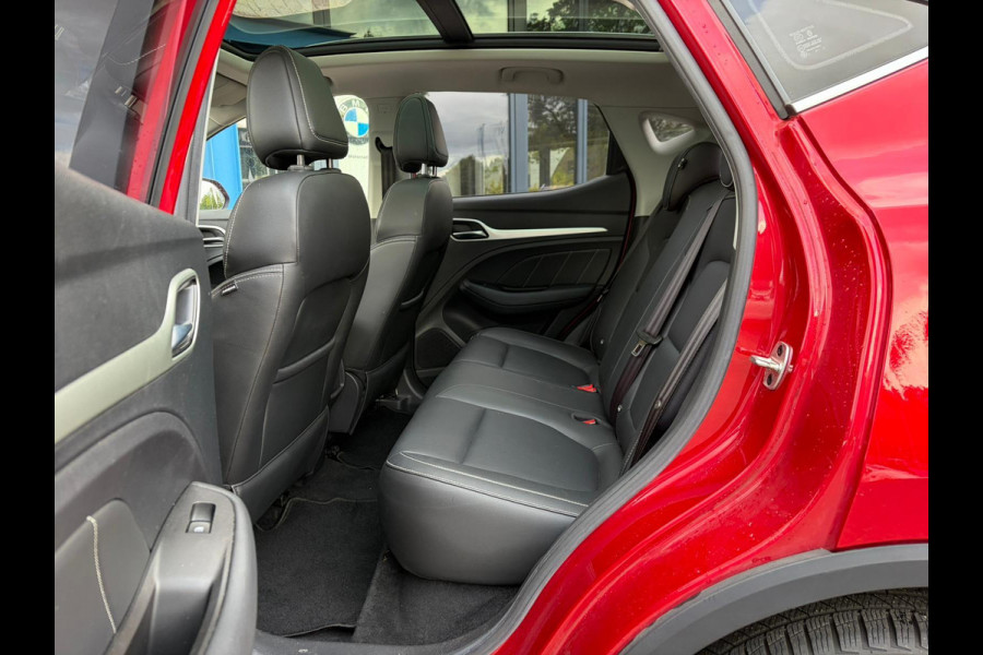 MG Mg Zs EV Luxury 45 kWh SOH 94% | ORIGINEEL NL AUTO | KEURIG NETJES ONDERHOUDEN | 18 INCH VELGEN + ALL SEASON BANDEN | PANO | LEER | STOELVERWARMING | FULL OPTIONS | RIJKLAAR PRIJS MET 12 MND BOVAG GARANTIE