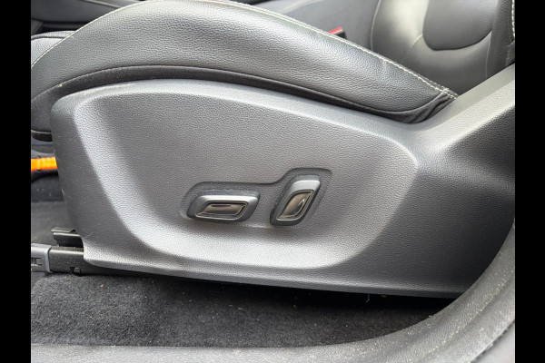 MG Mg Zs EV Luxury 45 kWh SOH 94% | ORIGINEEL NL AUTO | KEURIG NETJES ONDERHOUDEN | 18 INCH VELGEN + ALL SEASON BANDEN | PANO | LEER | STOELVERWARMING | FULL OPTIONS | RIJKLAAR PRIJS MET 12 MND BOVAG GARANTIE