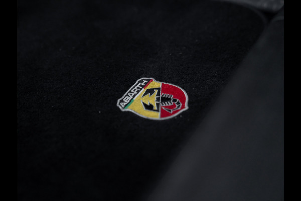 Fiat 500C Abarth 595 Turismo | Automaat | Diamond-stitching | CarPlay