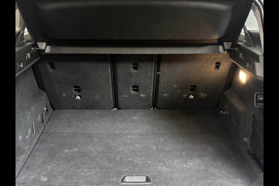 BMW 2 Serie Active Tourer 218i Corporate Lease Executive Navigatie Airco Cruise Control Lichtmetalenvelgen Parkeersensoren