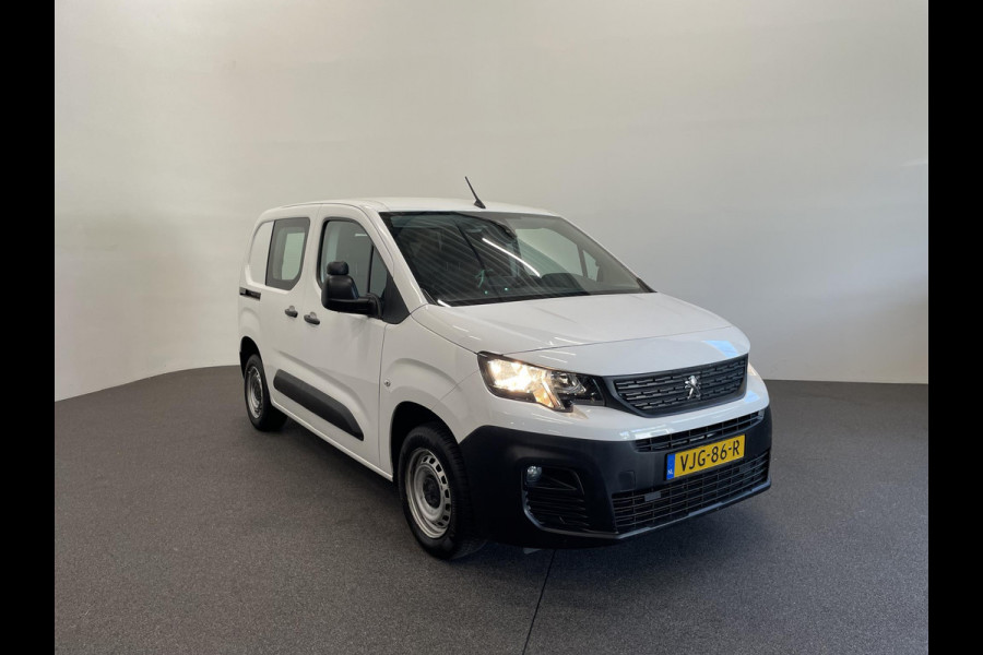 Peugeot Partner 1.5 BlueHDI Premium Navigatie Apple Carplay Android Auto Parkeersensoren achter Cruise Control Airco
