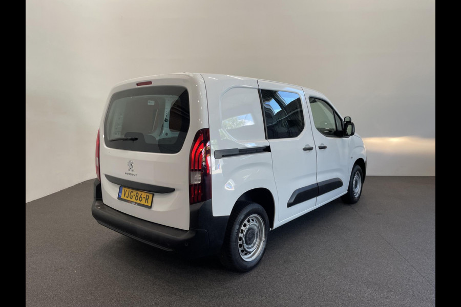 Peugeot Partner 1.5 BlueHDI Premium Navigatie Apple Carplay Android Auto Parkeersensoren achter Cruise Control Airco