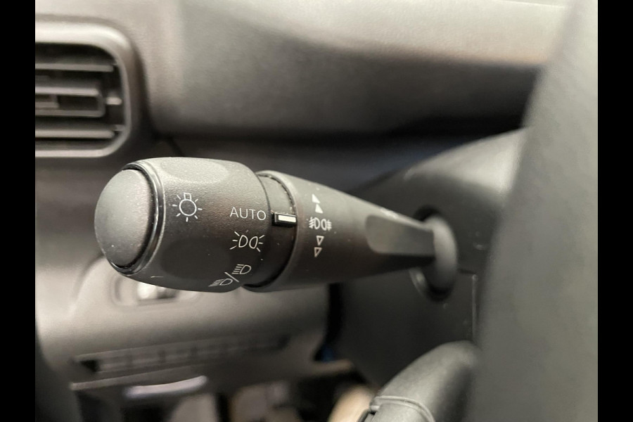 Peugeot Partner 1.5 BlueHDI Premium Navigatie Apple Carplay Android Auto Parkeersensoren achter Cruise Control Airco