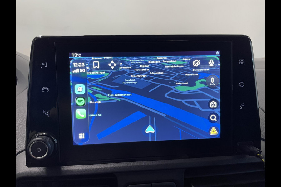 Peugeot Partner 1.5 BlueHDI Premium Navigatie Apple Carplay Android Auto Parkeersensoren achter Cruise Control Airco
