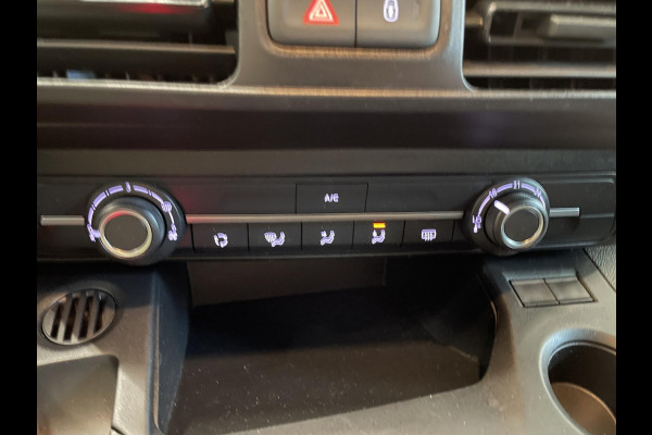 Peugeot Partner 1.5 BlueHDI Premium Navigatie Apple Carplay Android Auto Parkeersensoren achter Cruise Control Airco