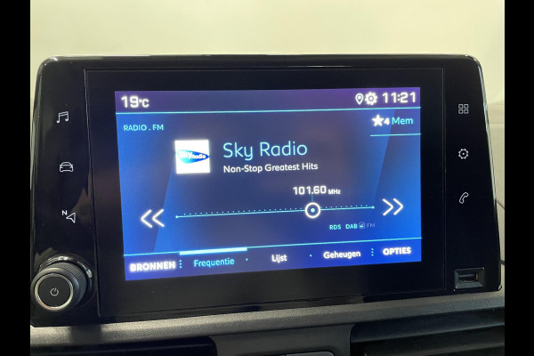 Peugeot Partner 1.5 BlueHDI Premium Navigatie Apple Carplay Android Auto Parkeersensoren achter Cruise Control Airco