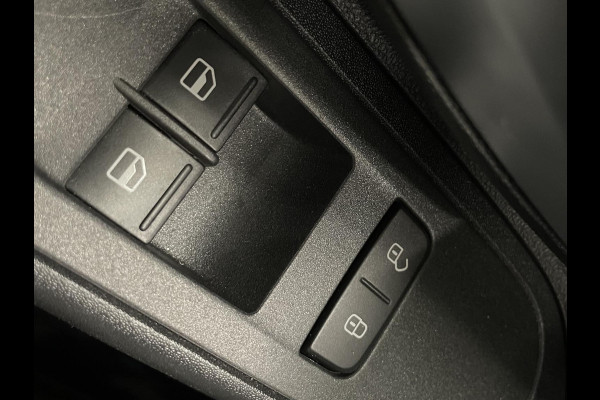 Volkswagen up! 1.0 Camera Parkeersensoren achter Cruise Control Climate Control