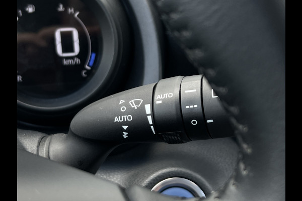 Toyota Yaris 1.5 Hybrid Dynamic | Navi | Carplay | Camera | Clima
