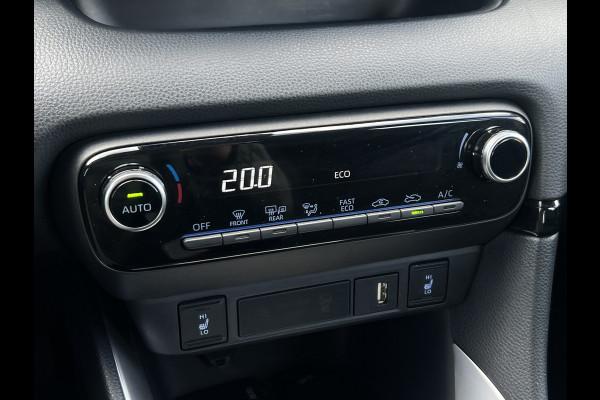 Toyota Yaris 1.5 Hybrid Dynamic | Navi | Carplay | Camera | Clima