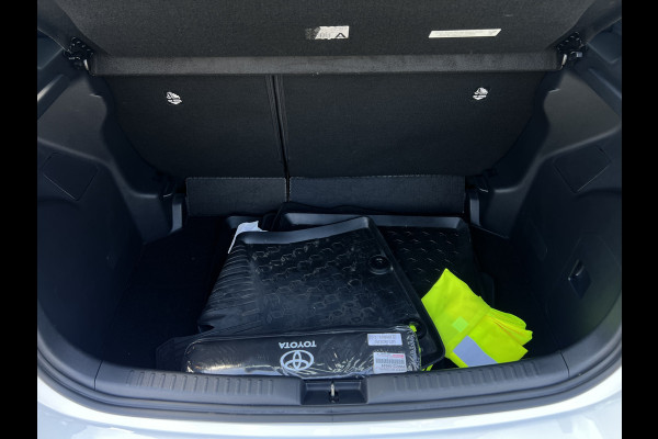 Toyota Yaris 1.5 Hybrid Dynamic | Navi | Carplay | Camera | Clima