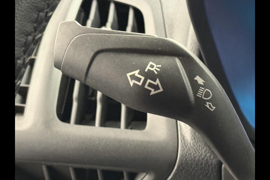 Ford Transit Connect 1.5 EcoBlue L2 Trend Navigatie Airco Parkeersensoren Cruise Control 3Zits Camera DAB+