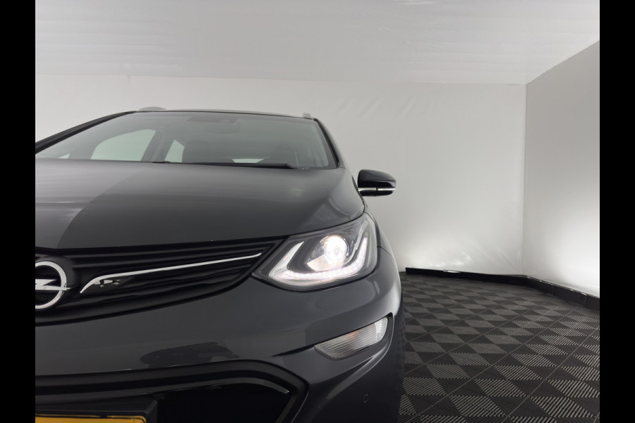 Opel Ampera-E Business executive 60 kWh Aut. *LEATHER | XENON | ADAPTIVE-CRUISE | BLINDSPOT | KEYLESS | DIGI-COCKPIT | LANE-ASSIST | DAB | ECC | PDC | APP-CONNECT | CCS-FASTLOADER | HEATED-COMFORTSEATS | 17"ALU*
