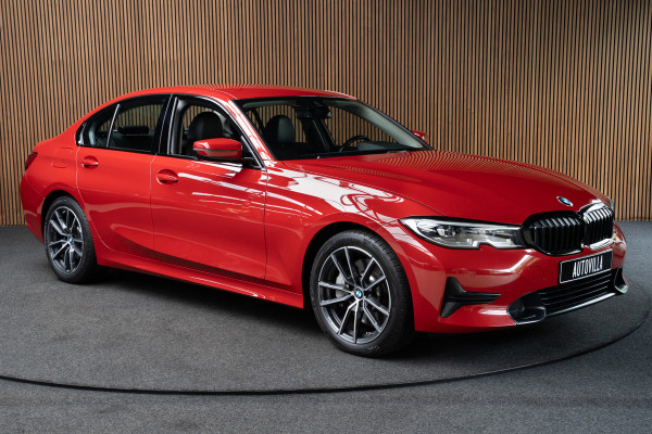 BMW 3-serie 330i High Exe Leer Navi ACC PDC Virtual Climate (3-zone) PDC LM velgen