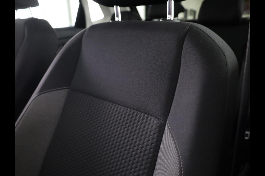 Volkswagen Polo 1.0 TSI Life 95 pk | Navigatie via App | Parkeersensoren | LEDS koplampen | Adaptieve cruise control | Apple Carplay/Android Auto |