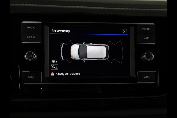 Volkswagen Polo 1.0 TSI Life 95 pk | Navigatie via App | Parkeersensoren | LEDS koplampen | Adaptieve cruise control | Apple Carplay/Android Auto |