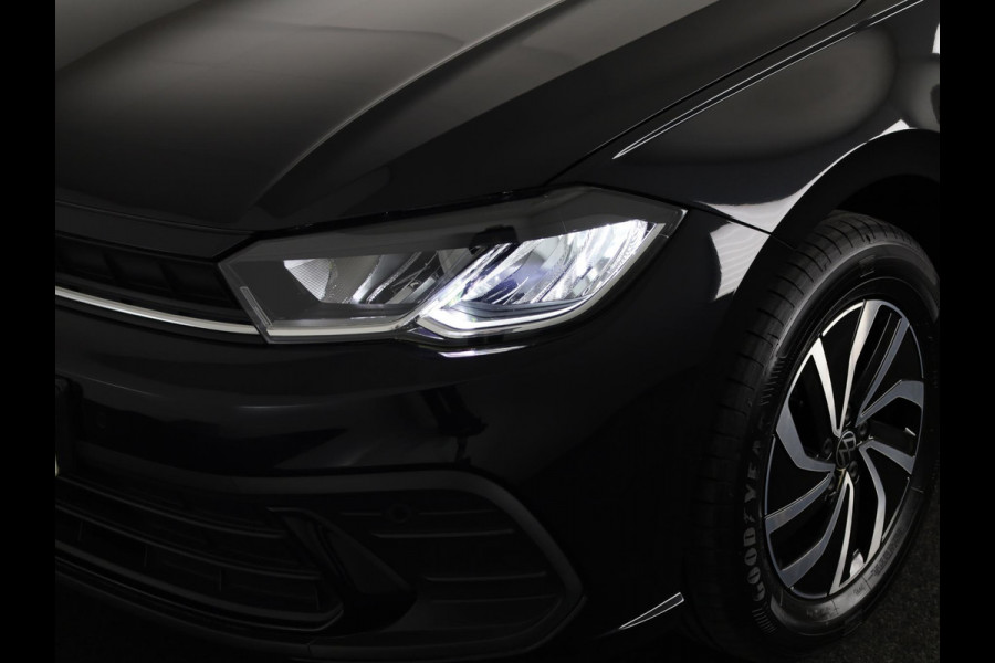 Volkswagen Polo 1.0 TSI Life 95 pk | Navigatie via App | Parkeersensoren | LEDS koplampen | Adaptieve cruise control | Apple Carplay/Android Auto |
