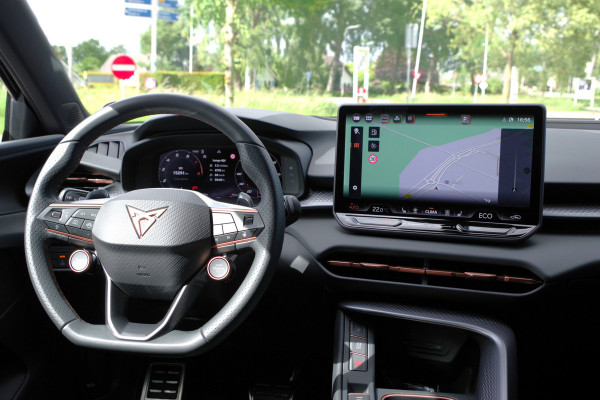CUPRA Terramar 1.5 TSI e-Hybrid 204 PK Performance, 360 Camera, Head-Up, Matrix-LED, Adap. Cruise Control