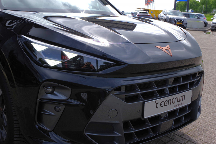 CUPRA Terramar 1.5 TSI e-Hybrid 204 PK Performance, 360 Camera, Head-Up, Matrix-LED, Adap. Cruise Control