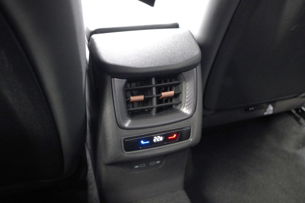 CUPRA Terramar 1.5 TSI e-Hybrid 204 PK Performance, 360 Camera, Head-Up, Matrix-LED, Adap. Cruise Control