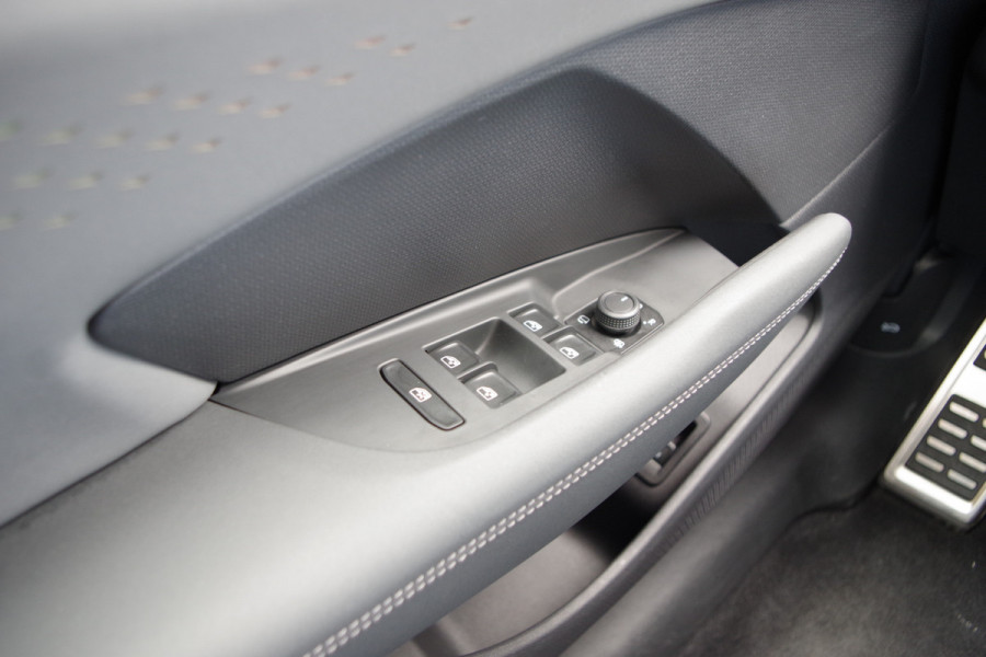 CUPRA Terramar 1.5 TSI e-Hybrid 204 PK Performance, 360 Camera, Head-Up, Matrix-LED, Adap. Cruise Control