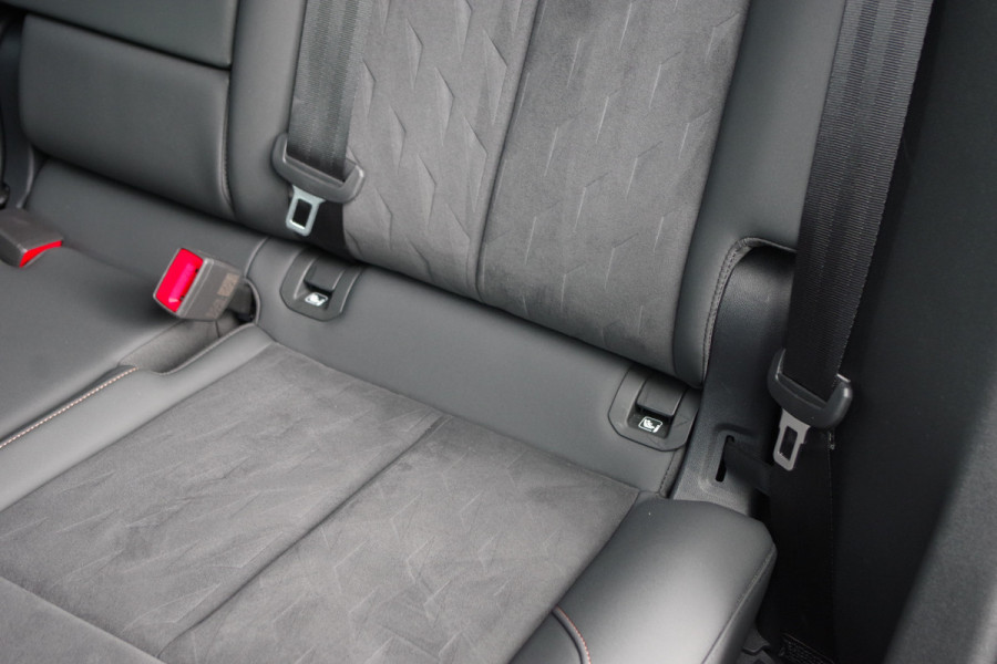 CUPRA Terramar 1.5 TSI e-Hybrid 204 PK Performance, 360 Camera, Head-Up, Matrix-LED, Adap. Cruise Control